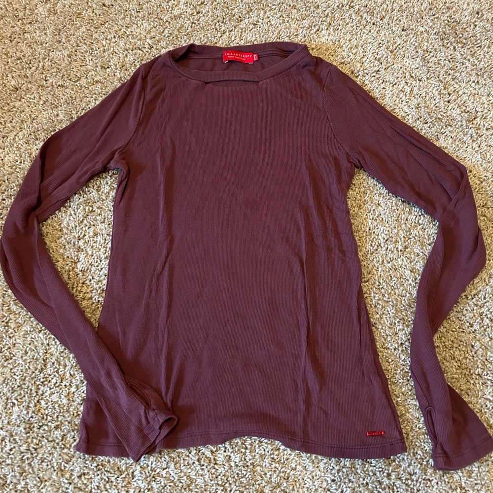 n:philanthropy Plum Basic